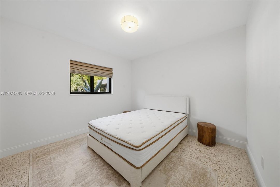 For Rent: $7,950 (4 beds, 3 baths, 2173 Square Feet)