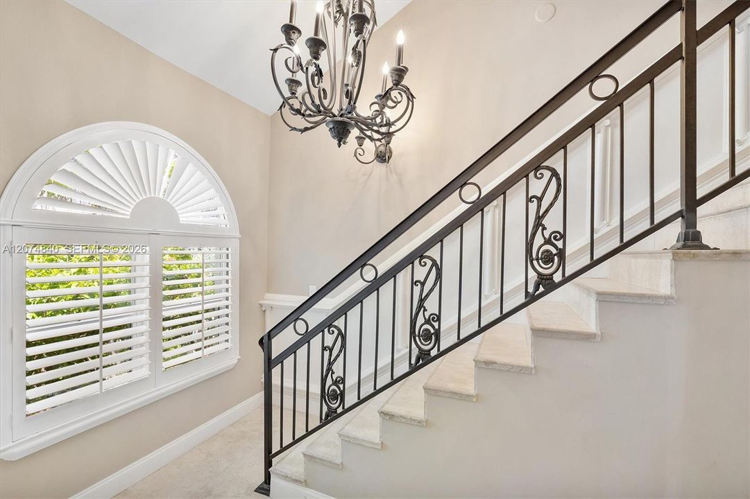 En Venta: $1,800,000 (3 camas, 2 baños, 1982 Pies cuadrados)