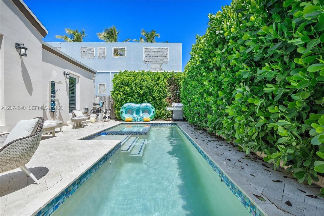 En Venta: $1,800,000 (3 camas, 2 baños, 1982 Pies cuadrados)