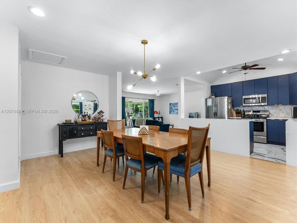 For Sale: $615,000 (3 beds, 2 baths, 1604 Square Feet)