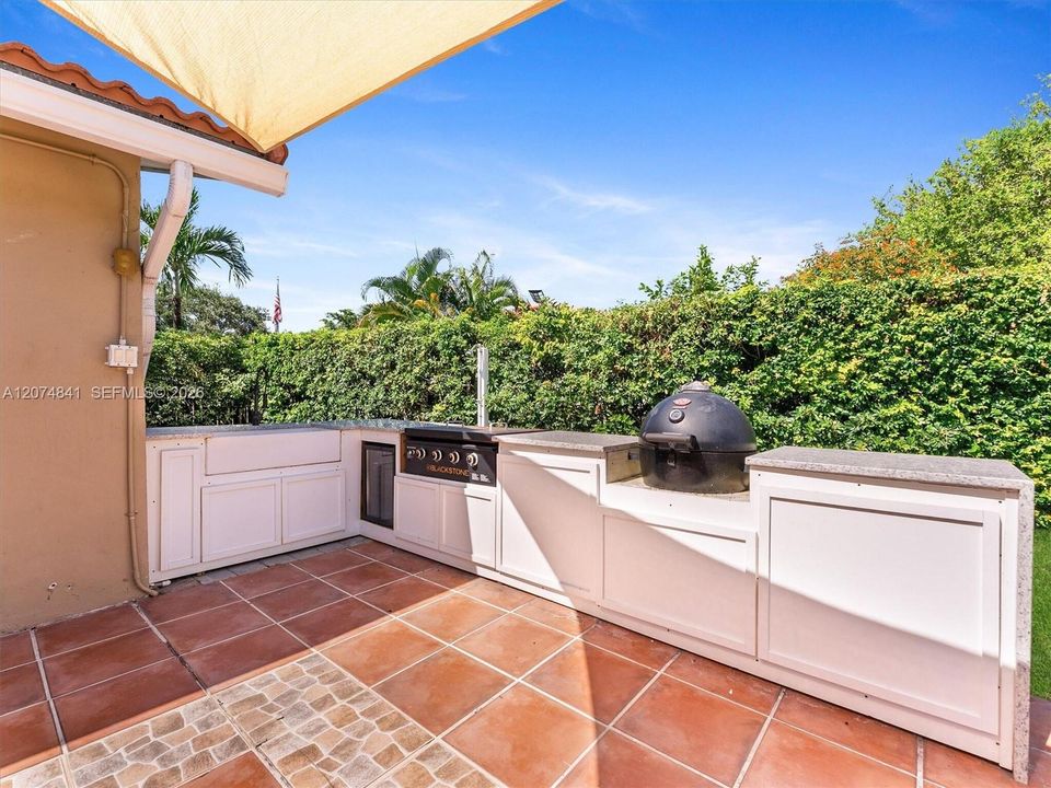 For Sale: $615,000 (3 beds, 2 baths, 1604 Square Feet)