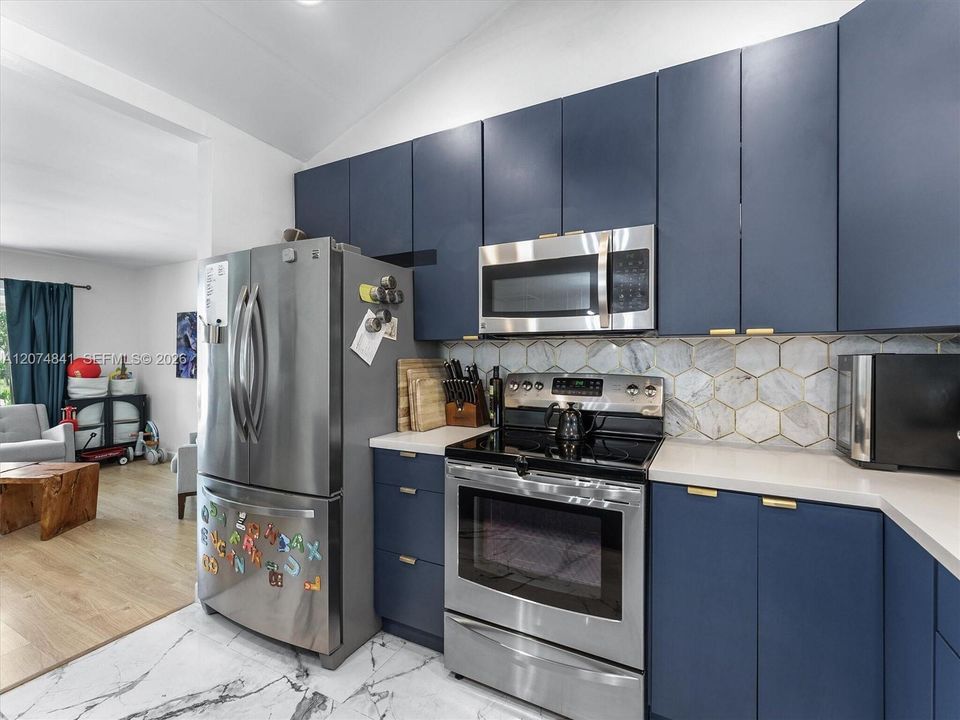 For Sale: $615,000 (3 beds, 2 baths, 1604 Square Feet)