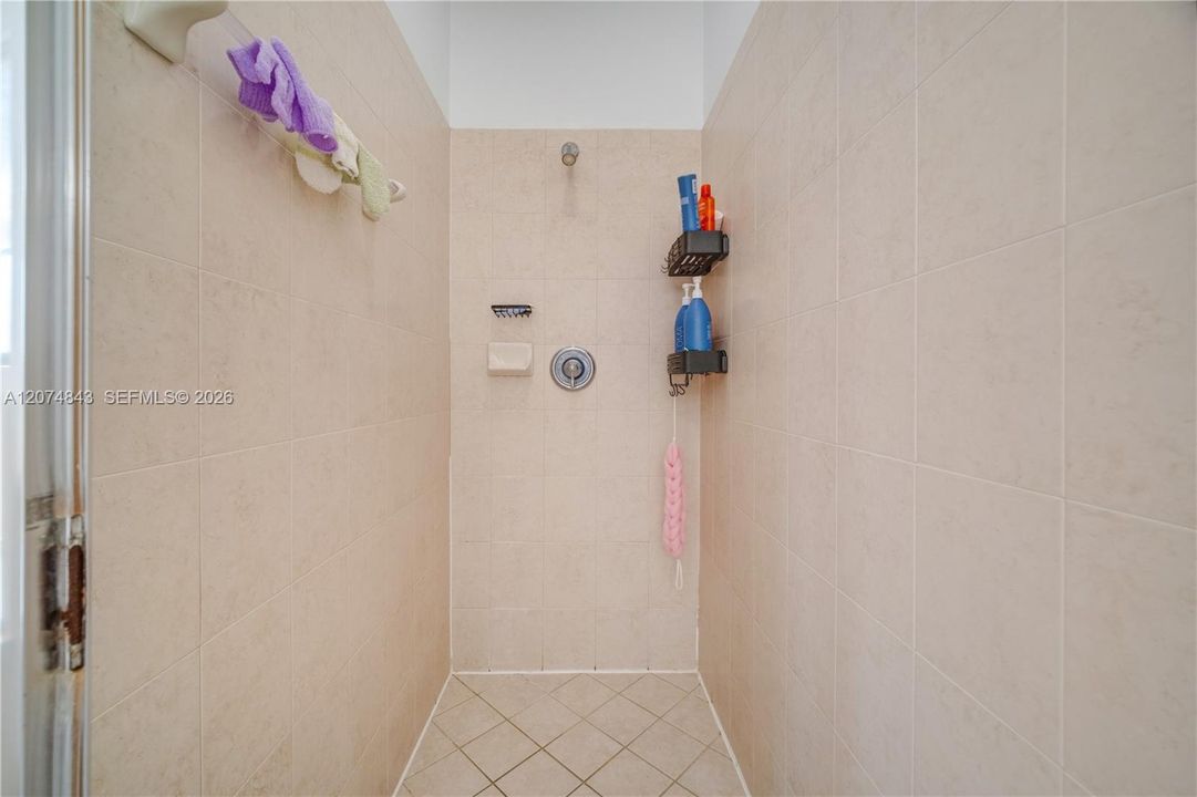 For Sale: $639,900 (3 beds, 2 baths, 1838 Square Feet)