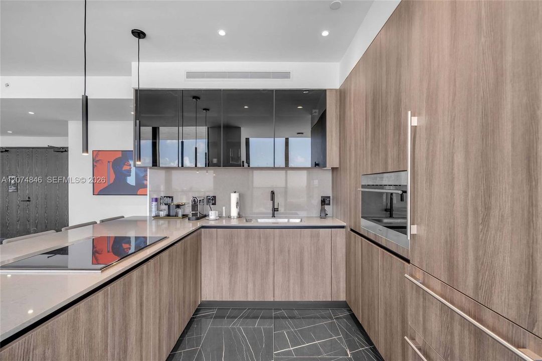 En Venta: $7,300,000 (2 camas, 2 baños, 1977 Pies cuadrados)