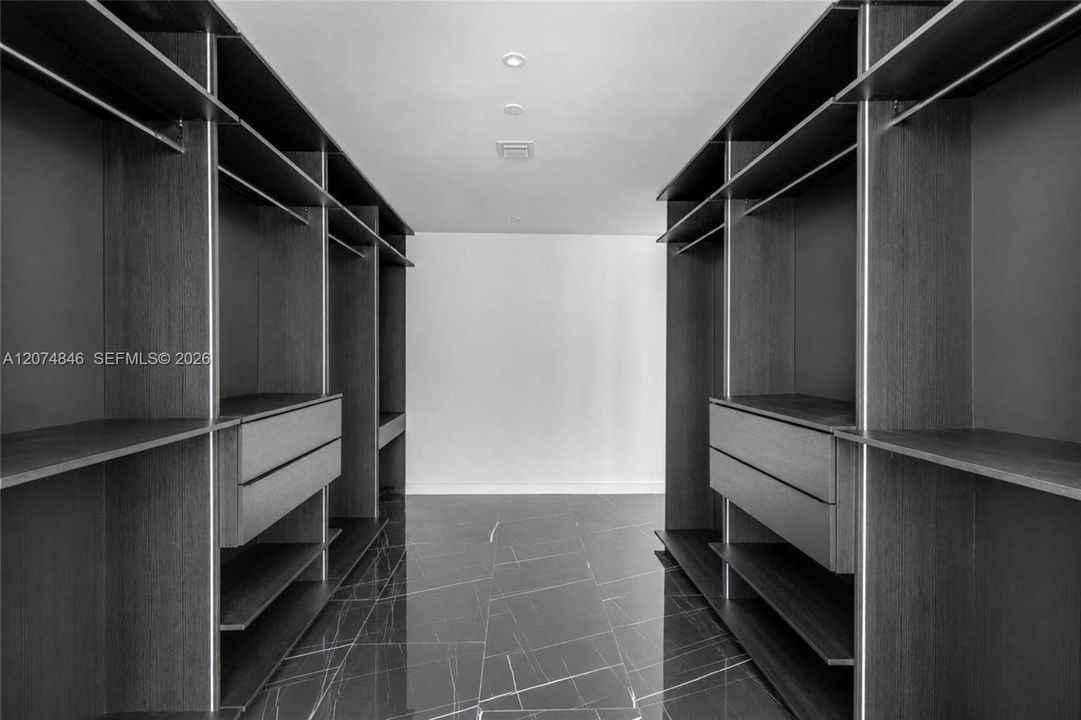 En Venta: $7,300,000 (2 camas, 2 baños, 1977 Pies cuadrados)