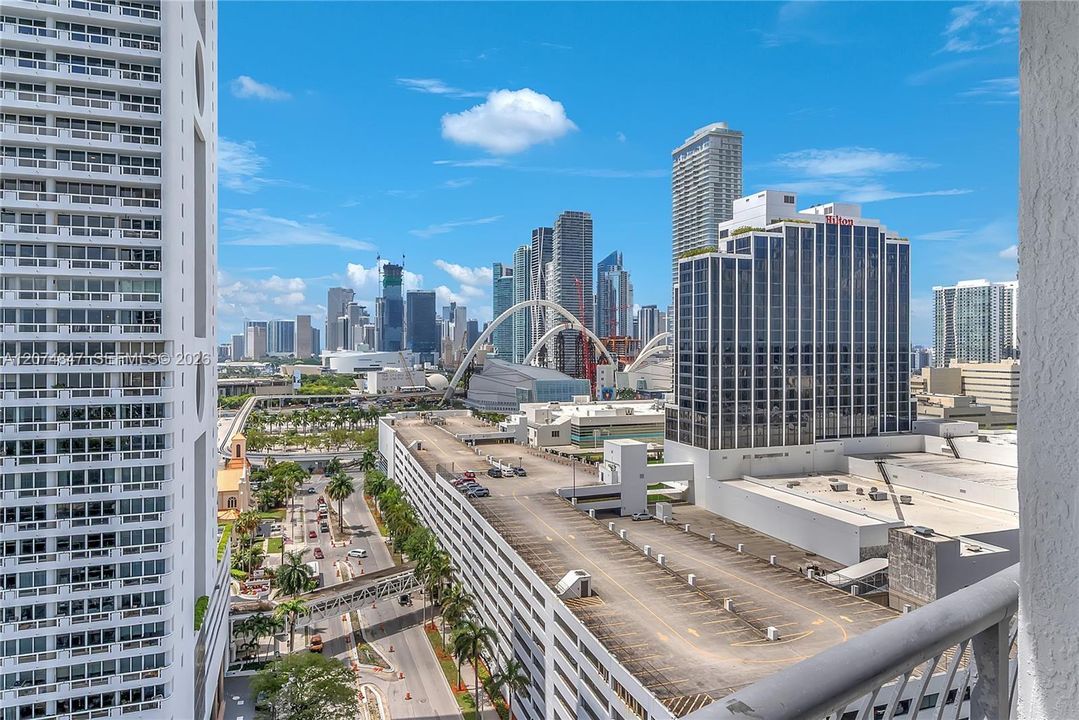 For Rent: $3,500 (1 beds, 1 baths, 791 Square Feet)