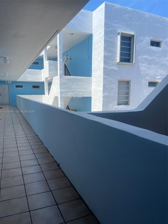For Rent: $2,600 (2 beds, 2 baths, 1092 Square Feet)