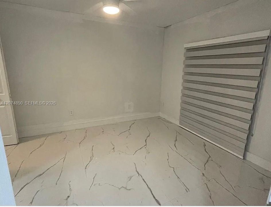 For Rent: $2,200 (2 beds, 2 baths, 1061 Square Feet)