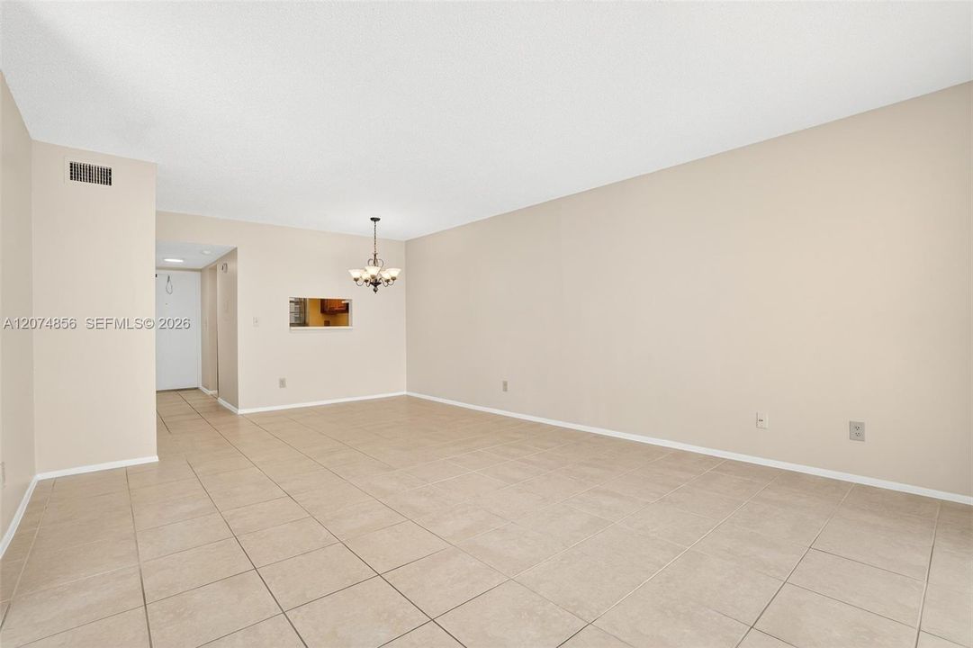For Rent: $1,525 (2 beds, 2 baths, 946 Square Feet)