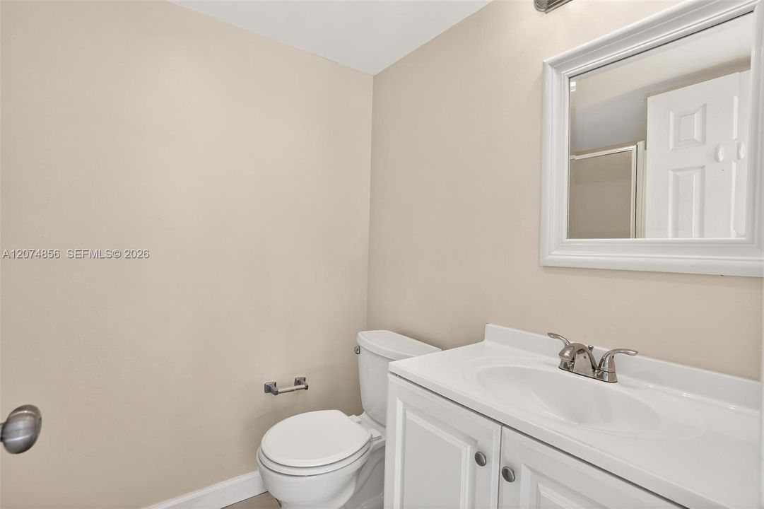 For Rent: $1,525 (2 beds, 2 baths, 946 Square Feet)