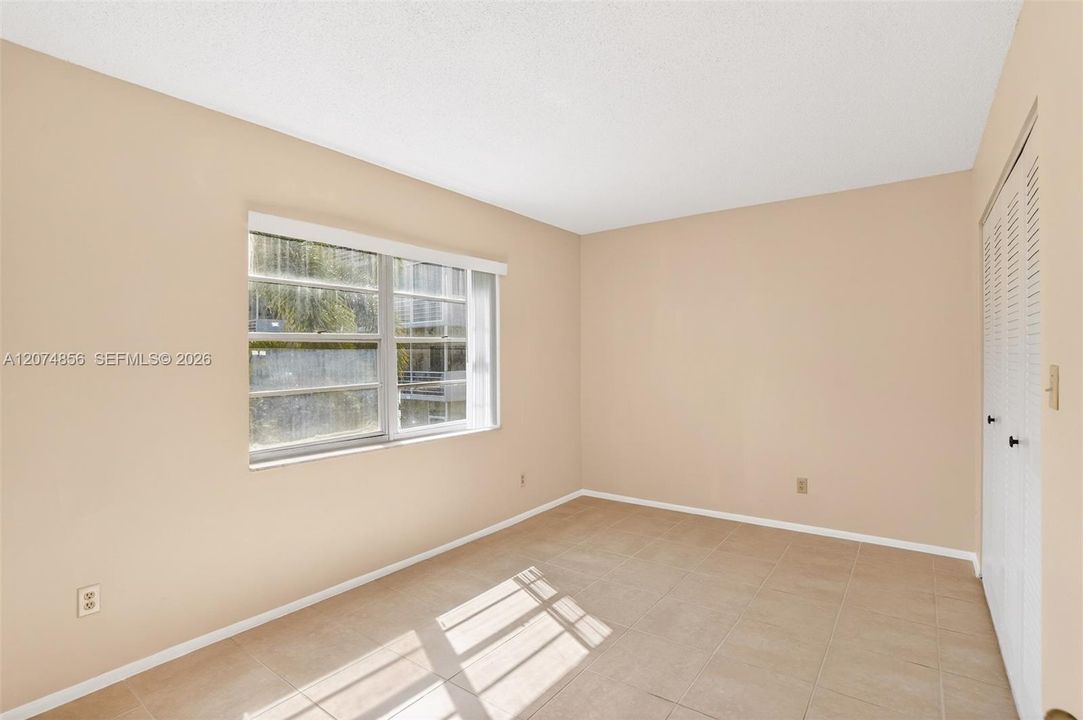 For Rent: $1,525 (2 beds, 2 baths, 946 Square Feet)