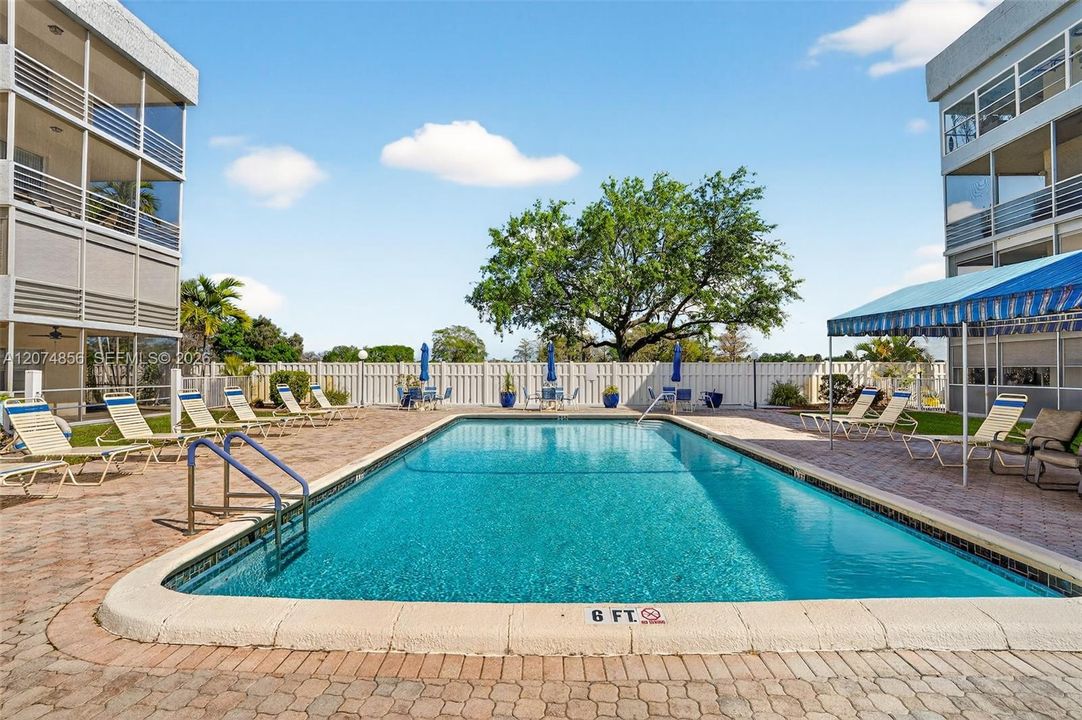 For Rent: $1,525 (2 beds, 2 baths, 946 Square Feet)