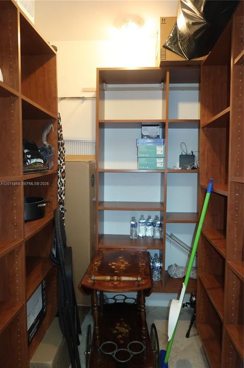 For Rent: $7,500 (2 beds, 2 baths, 1388 Square Feet)