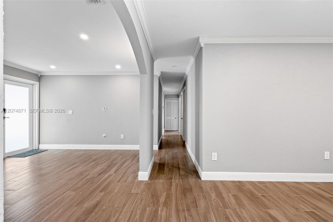For Sale: $889,000 (4 beds, 2 baths, 2605 Square Feet)