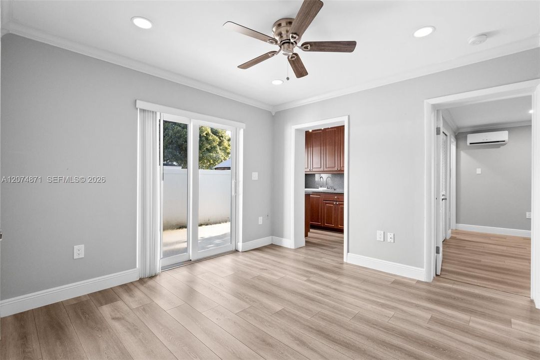 For Sale: $889,000 (4 beds, 2 baths, 2605 Square Feet)
