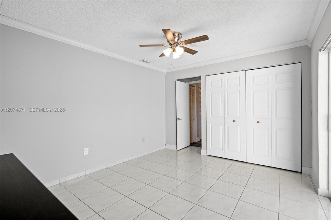 For Sale: $889,000 (4 beds, 2 baths, 2605 Square Feet)