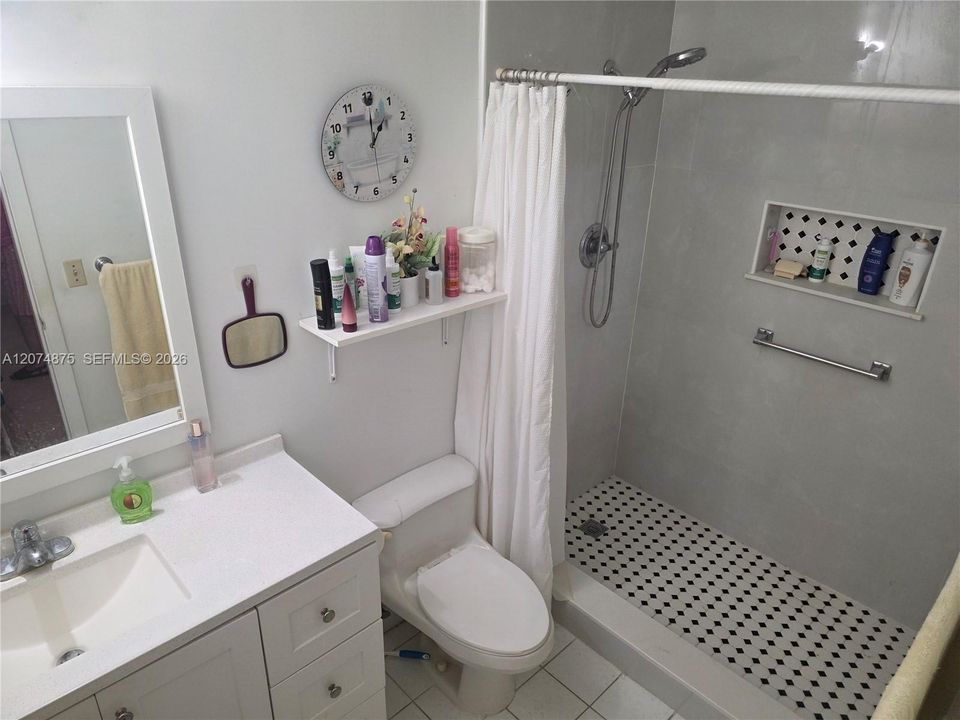 For Sale: $649,000 (3 beds, 2 baths, 2152 Square Feet)