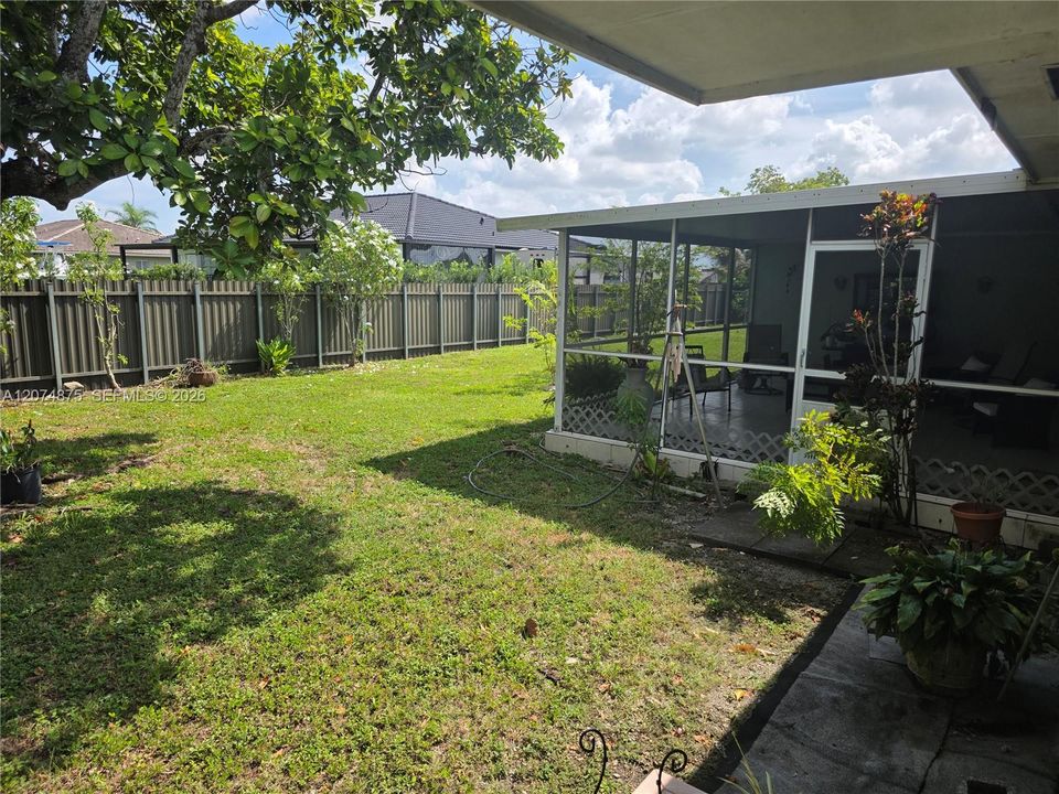 For Sale: $649,000 (3 beds, 2 baths, 2152 Square Feet)