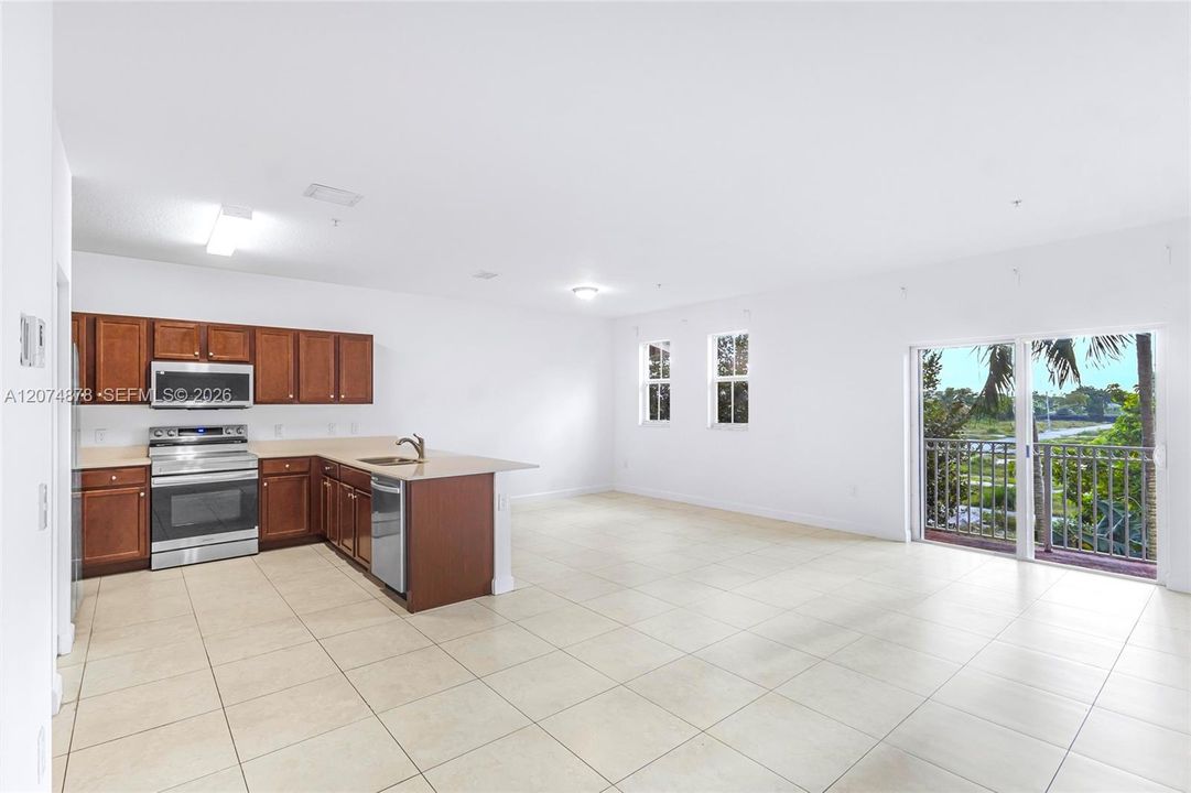 For Sale: $449,000 (3 beds, 2 baths, 1349 Square Feet)