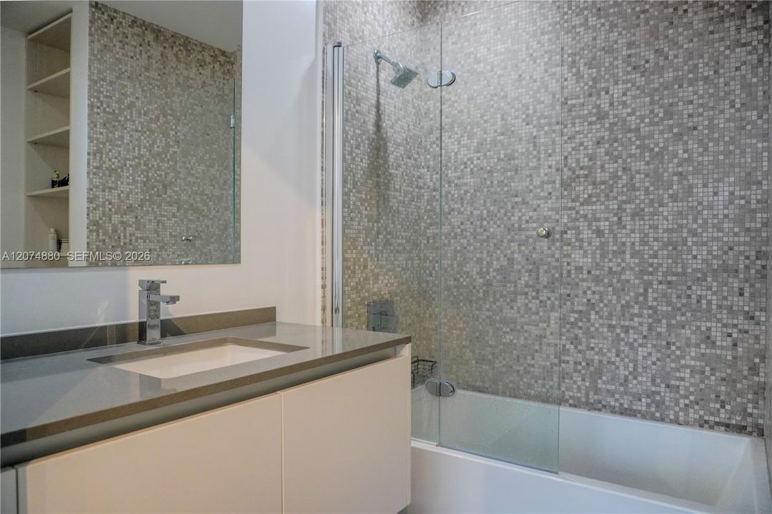 For Sale: $1,480,000 (3 beds, 3 baths, 1645 Square Feet)