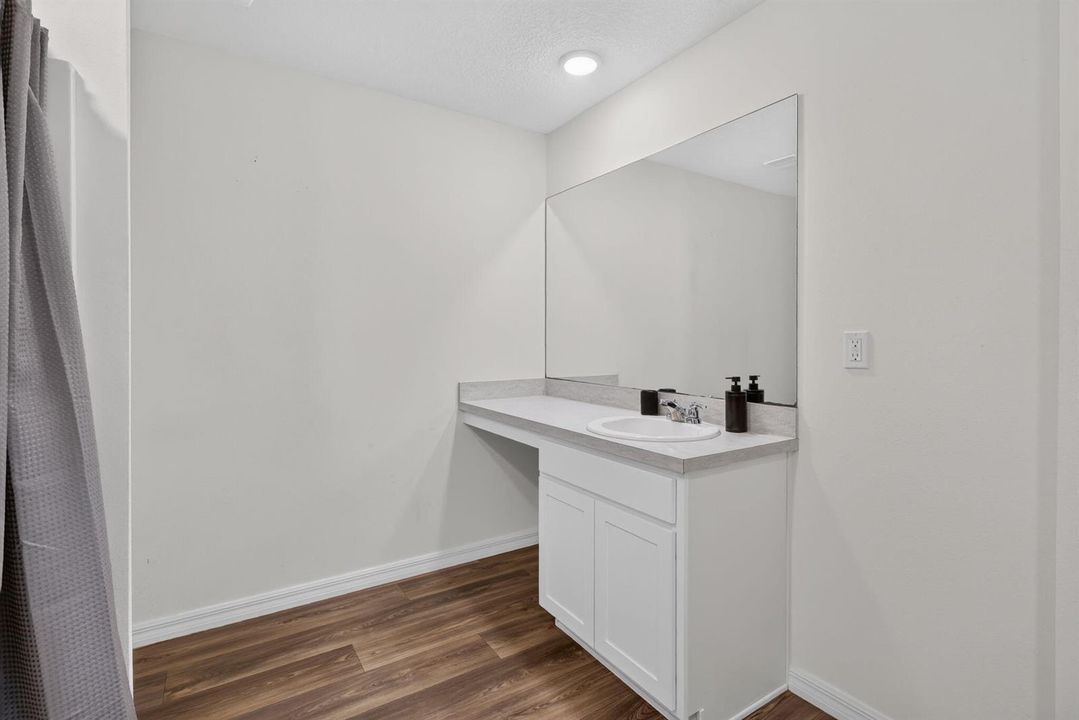 24-web-or-mls-5P1A8171