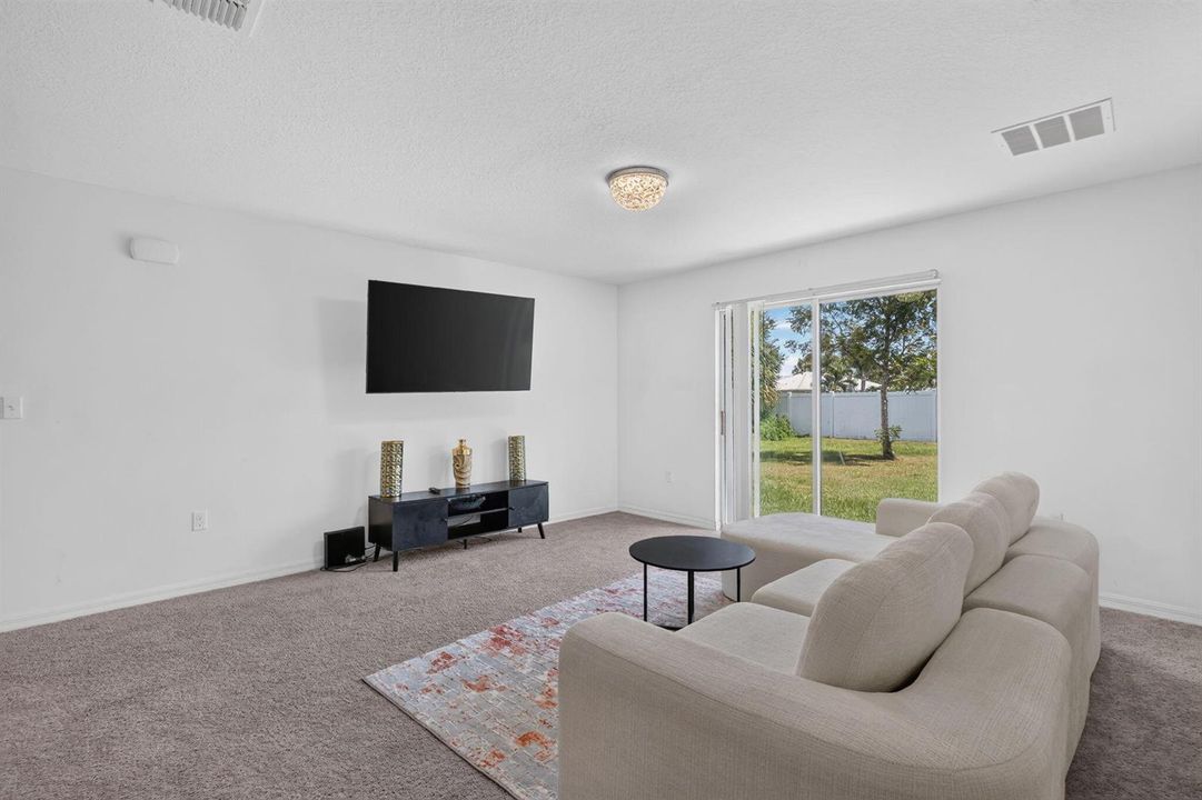 19-web-or-mls-5P1A8141