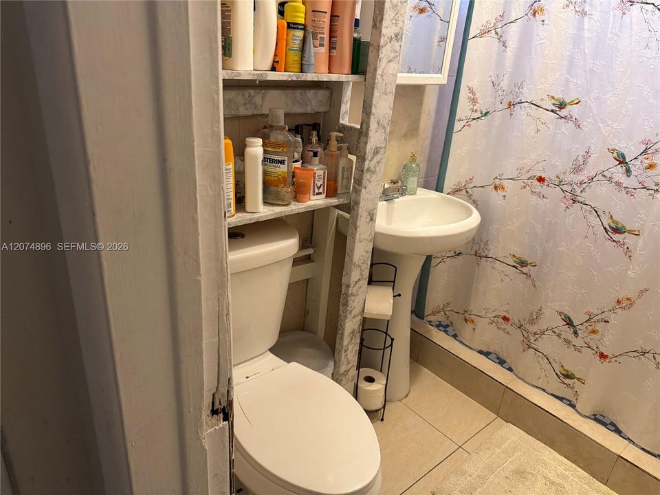 En Venta: $450,000 (0 camas, 0 baños, 1652 Pies cuadrados)