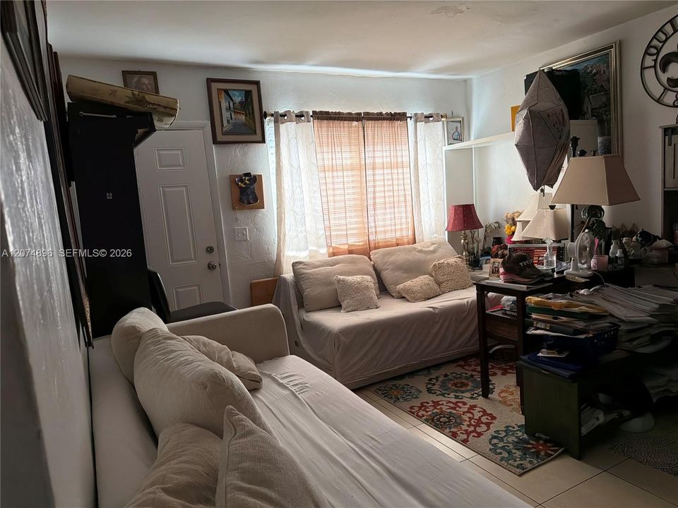 En Venta: $450,000 (0 camas, 0 baños, 1652 Pies cuadrados)