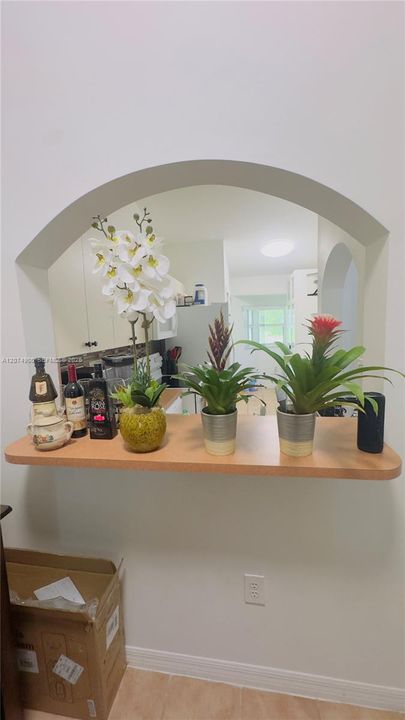 For Sale: $240,000 (2 beds, 2 baths, 910 Square Feet)