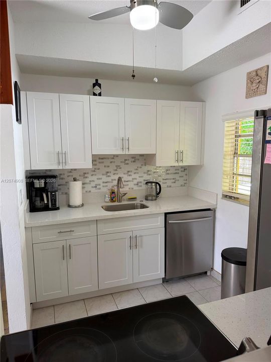 For Rent: $3,600 (2 beds, 2 baths, 1280 Square Feet)
