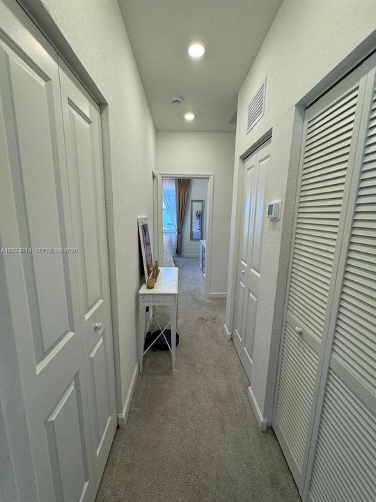 For Rent: $3,400 (3 beds, 3 baths, 1328 Square Feet)