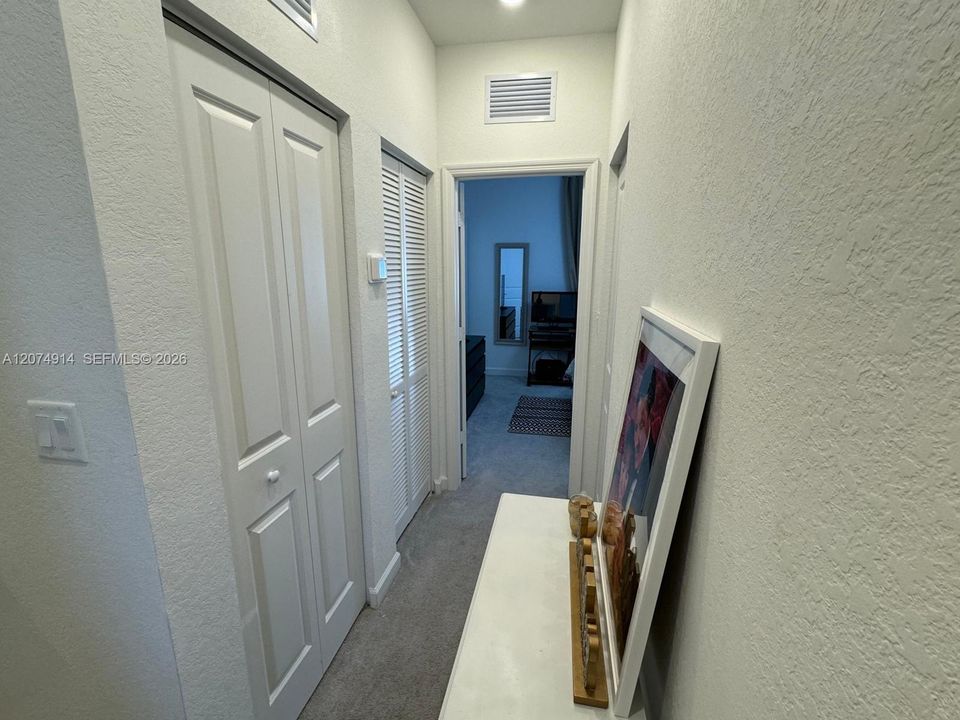 For Rent: $3,400 (3 beds, 3 baths, 1328 Square Feet)