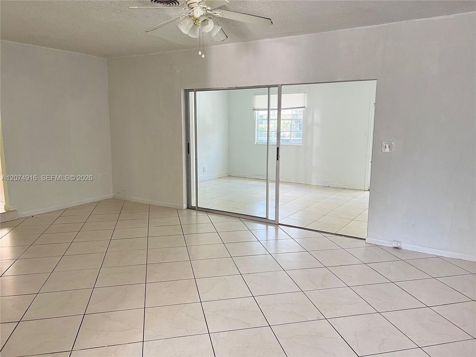For Rent: $3,400 (4 beds, 2 baths, 1969 Square Feet)
