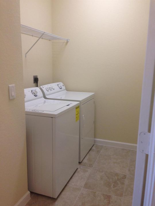 Laundry Room.JPG
