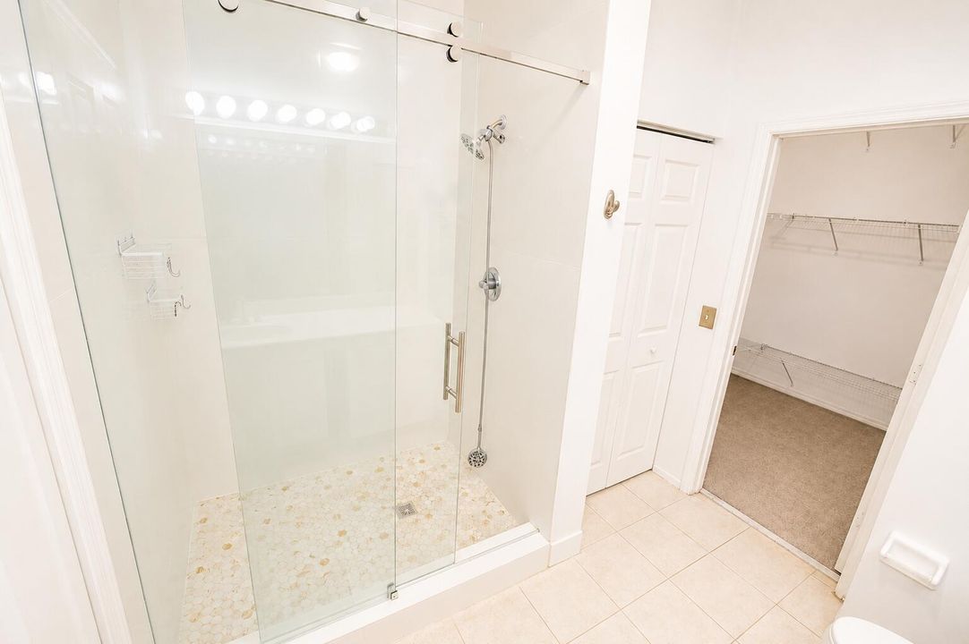 Master Bath 01