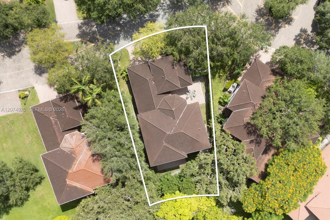 For Sale: $2,199,000 (4 beds, 4 baths, 2900 Square Feet)