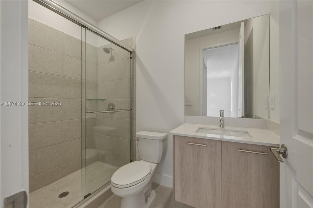 For Sale: $1,800,000 (5 beds, 4 baths, 3888 Square Feet)