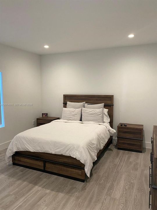 For Rent: $3,400 (3 beds, 2 baths, 1351 Square Feet)