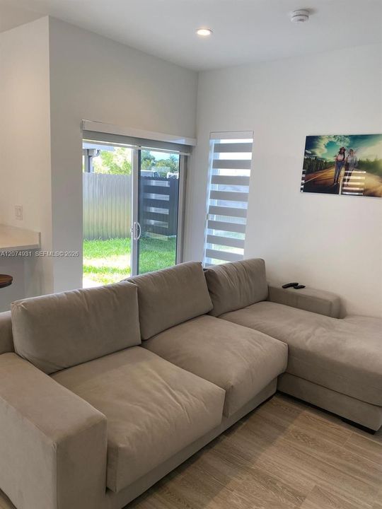 For Rent: $3,400 (3 beds, 2 baths, 1351 Square Feet)