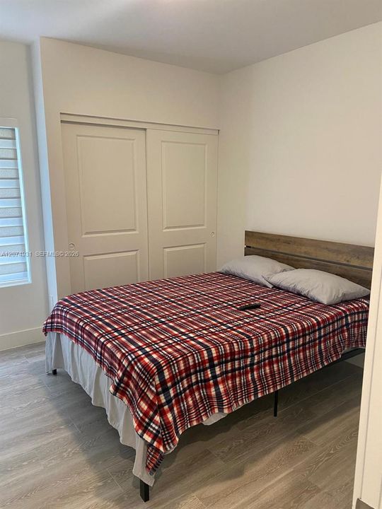 For Rent: $3,400 (3 beds, 2 baths, 1351 Square Feet)