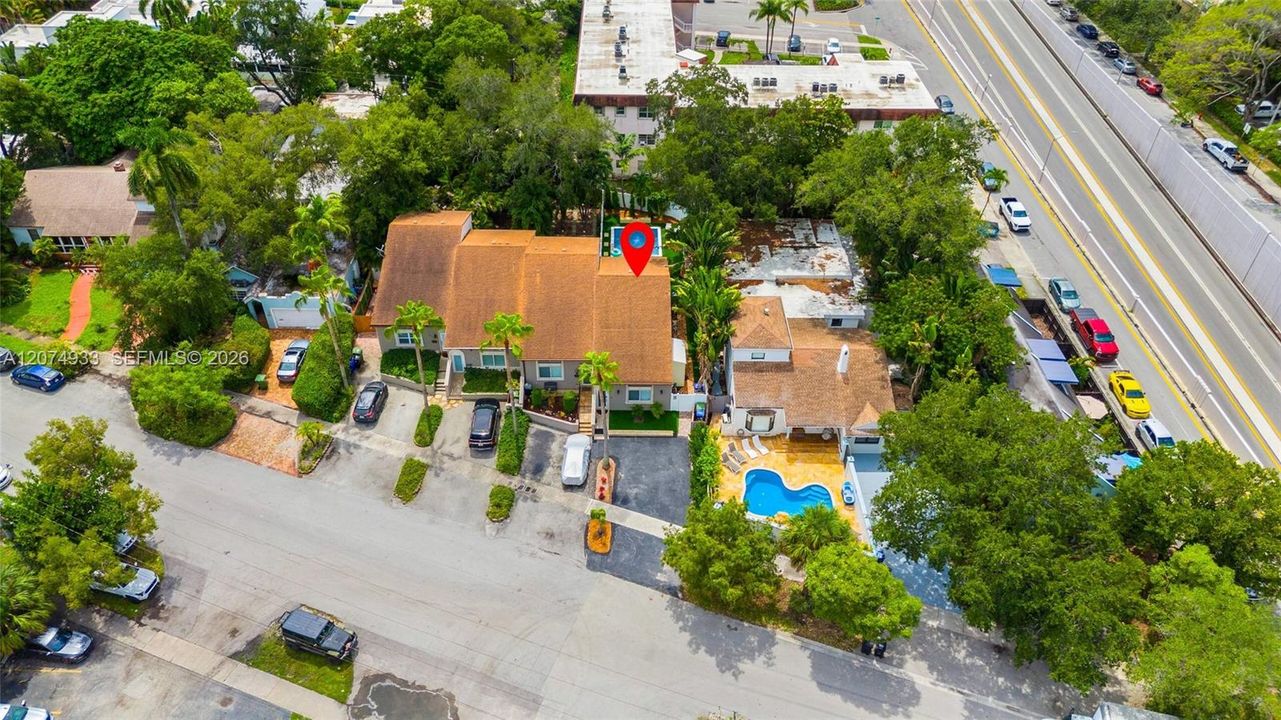 For Sale: $774,900 (2 beds, 2 baths, 1752 Square Feet)