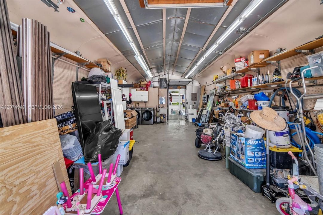 En Venta: $425,000 (2 camas, 1 baños, 900 Pies cuadrados)