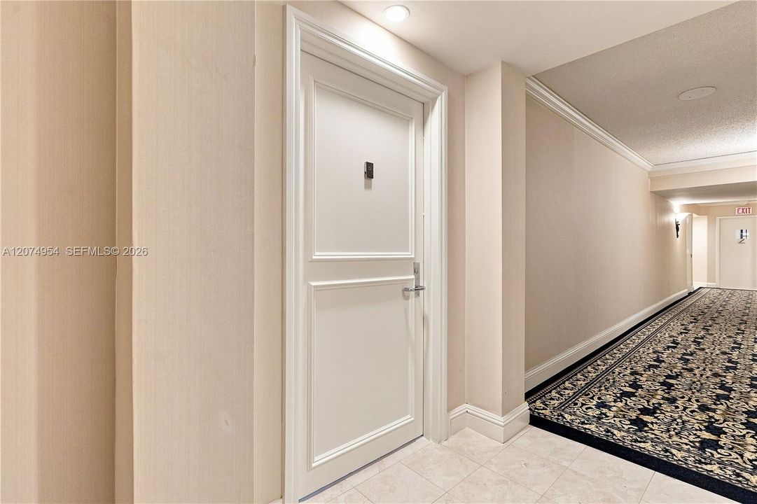 For Sale: $540,000 (2 beds, 2 baths, 1181 Square Feet)
