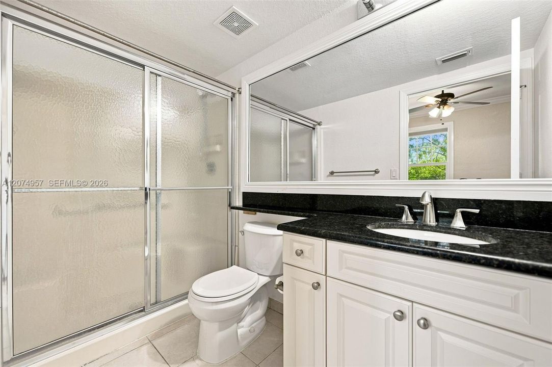 For Sale: $320,000 (2 beds, 2 baths, 1203 Square Feet)