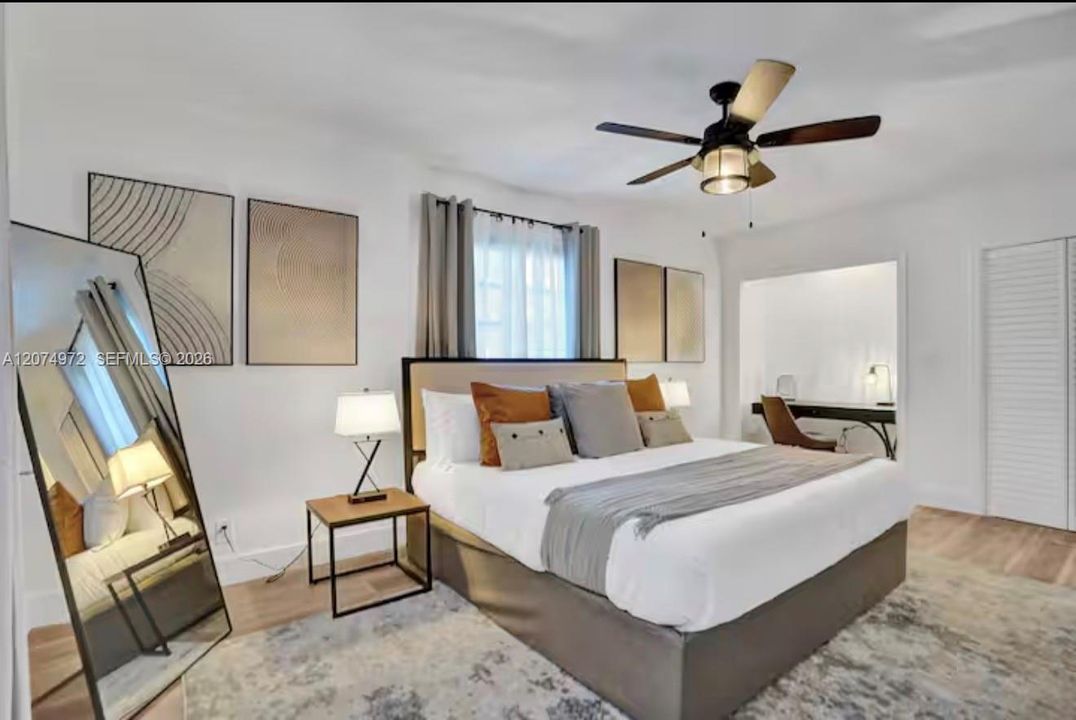 For Rent: $14,900 (8 beds, 4 baths, 3877 Square Feet)