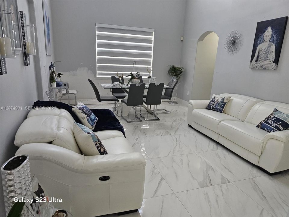 For Rent: $4,500 (3 beds, 3 baths, 3192 Square Feet)