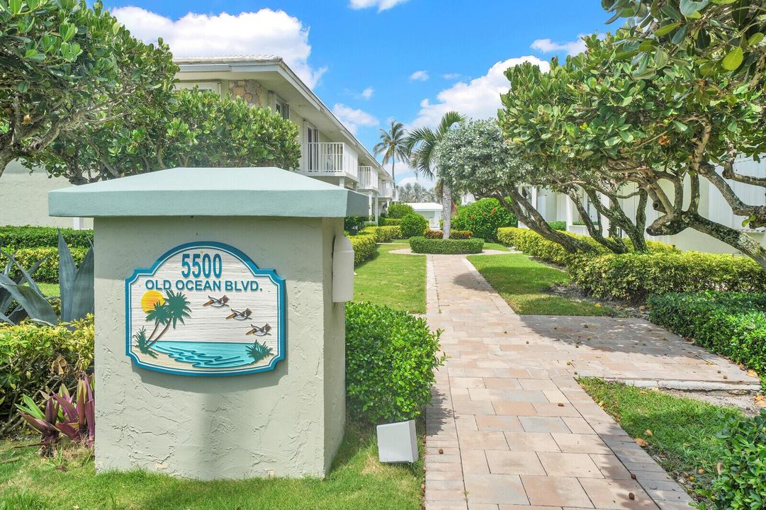 Ocean Manor