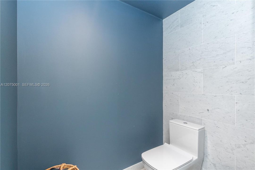 For Rent: $10,000 (2 beds, 2 baths, 1286 Square Feet)
