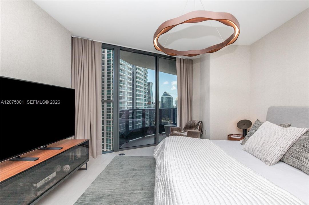 For Rent: $10,000 (2 beds, 2 baths, 1286 Square Feet)