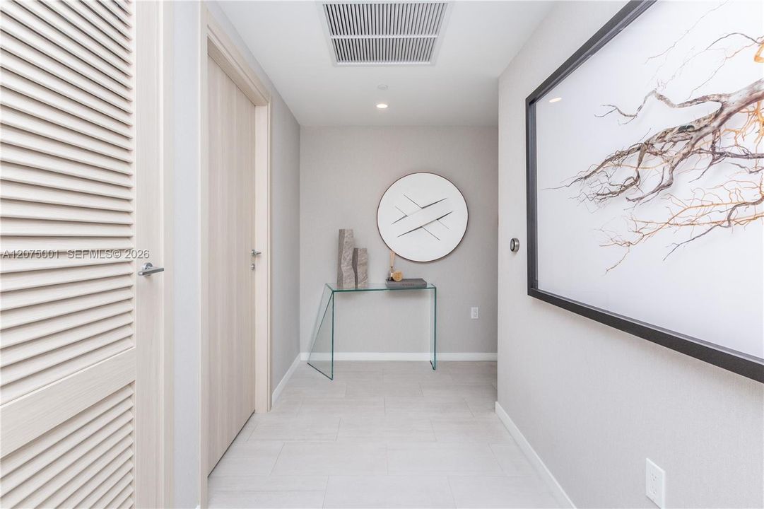 For Rent: $10,000 (2 beds, 2 baths, 1286 Square Feet)
